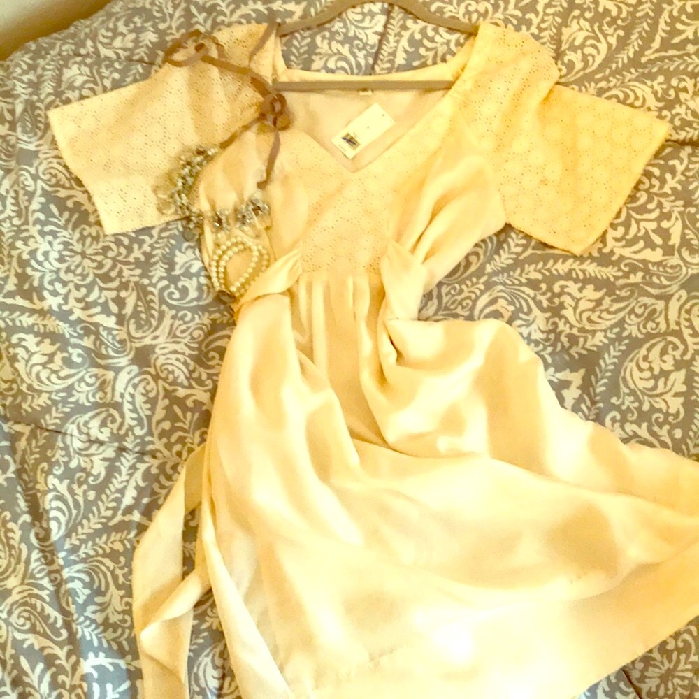 Banana Republic 100 percent Silk Dress New